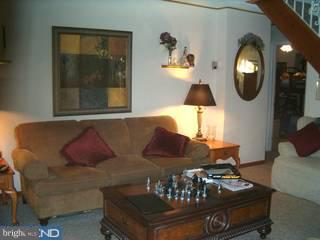 44 Mintleaf Road Levittown, PA 19056 - Photo 3 of 6 Gallery Image 3