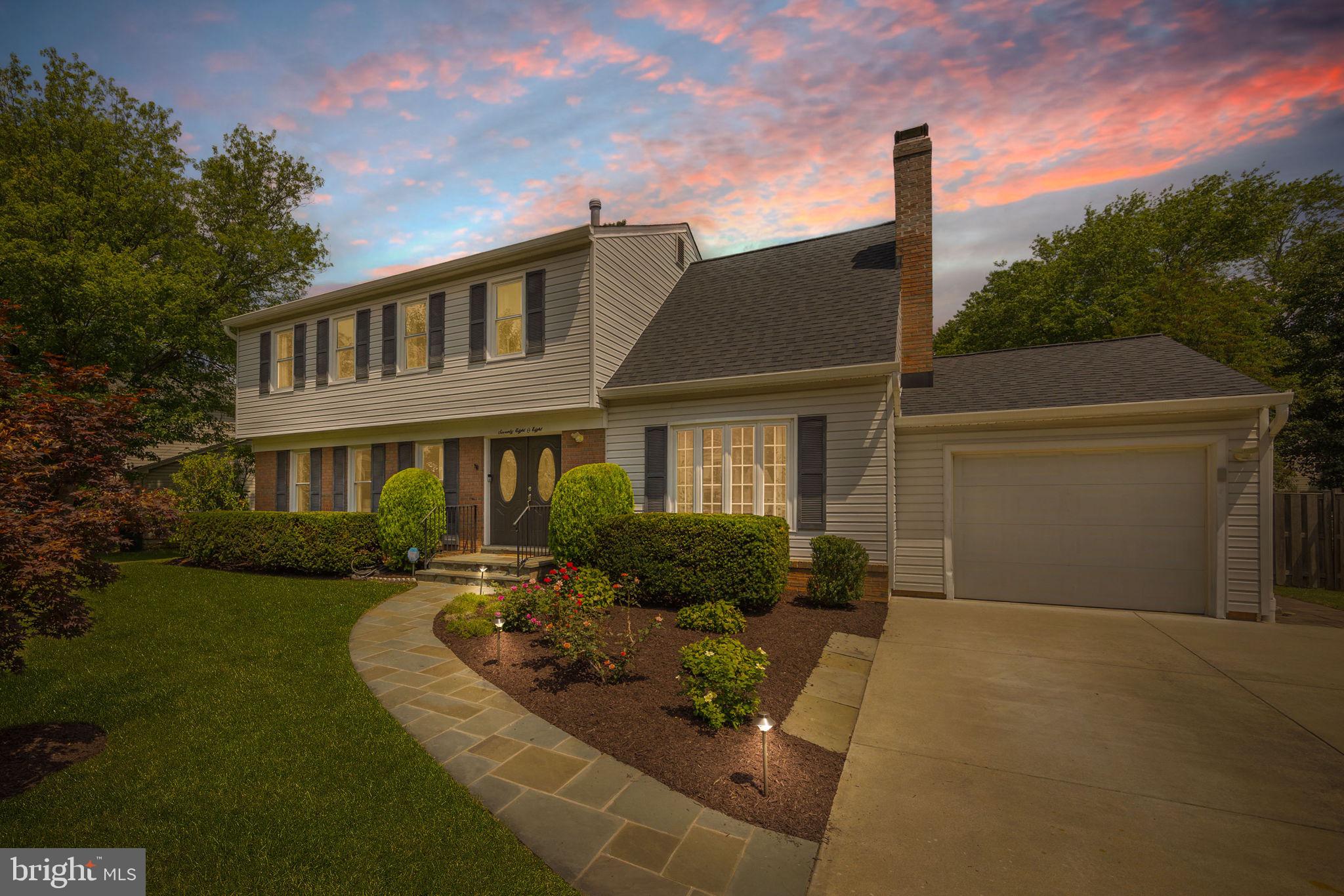 7808 Braemar Way Springfield, VA 22153 - Photo 7 of 47 SPRINGFIELD | Saratoga - 4BR/2.5BA in cul de sac