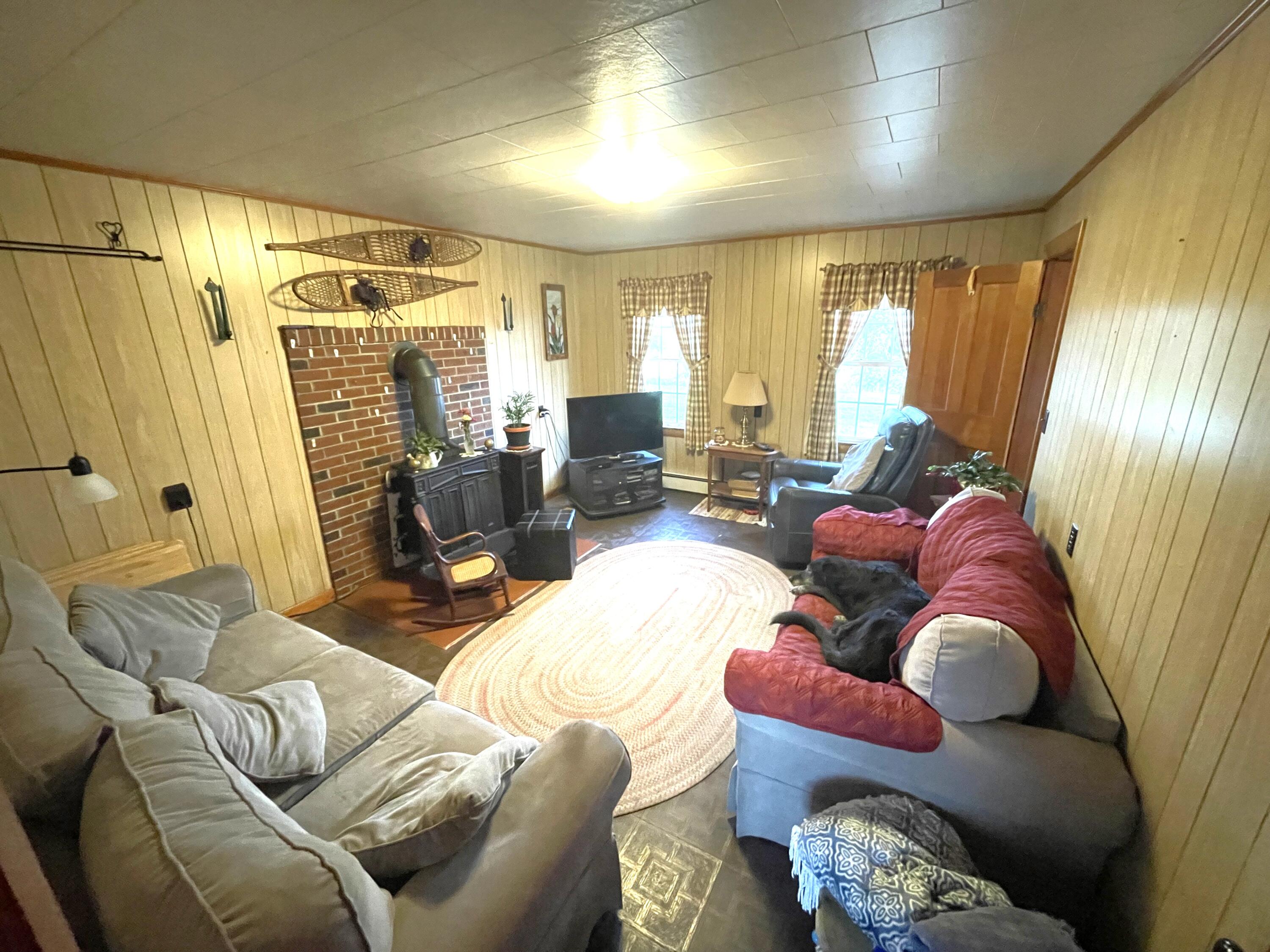 392 Weeks Mills Road South China, ME 04358 - Photo 16 of 28 392 Sitting Rm2