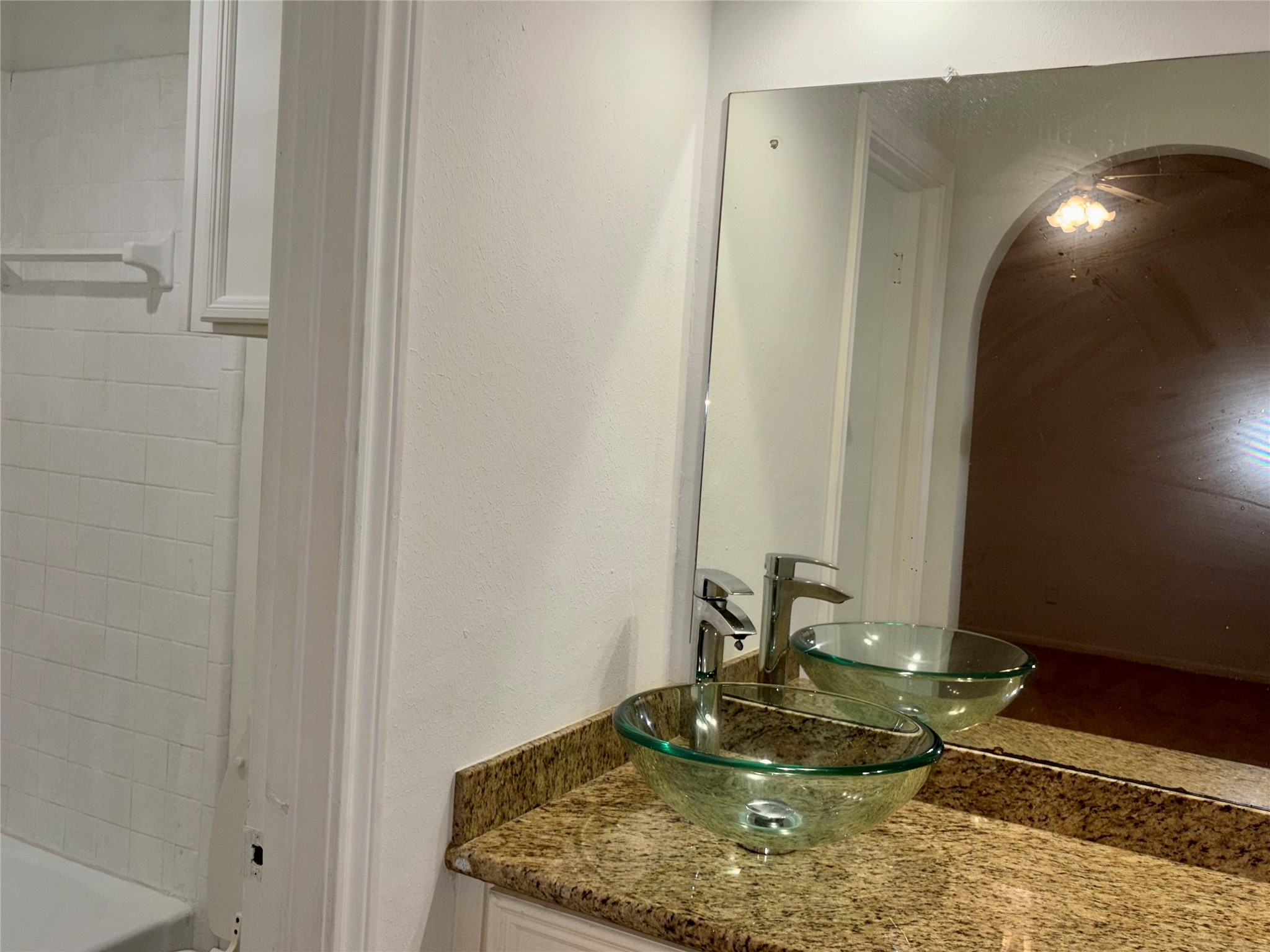 5927 Theall Road Houston, TX 77066 - Photo 16 of 24 Gallery Image 16