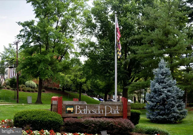 $250,000 | 12413 Braxfield Court, Unit 555, Rockville, MD 20852