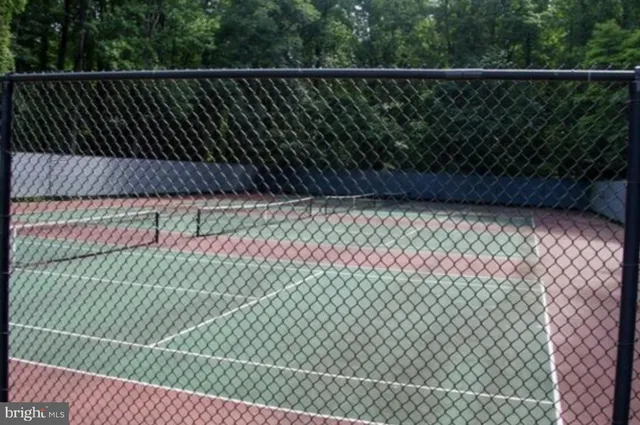 $250,000 | 12413 Braxfield Court, Unit 555, Rockville, MD 20852