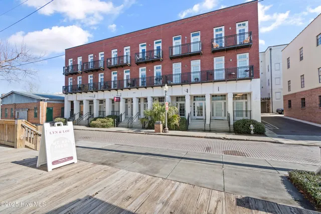 $380,000 | 215 South Water Street, Unit STE 102, Wilmington, NC 28401