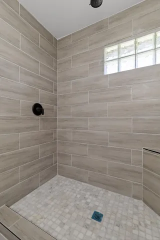 $285,000 | 108 Avis Drive, Dalton, GA 30721