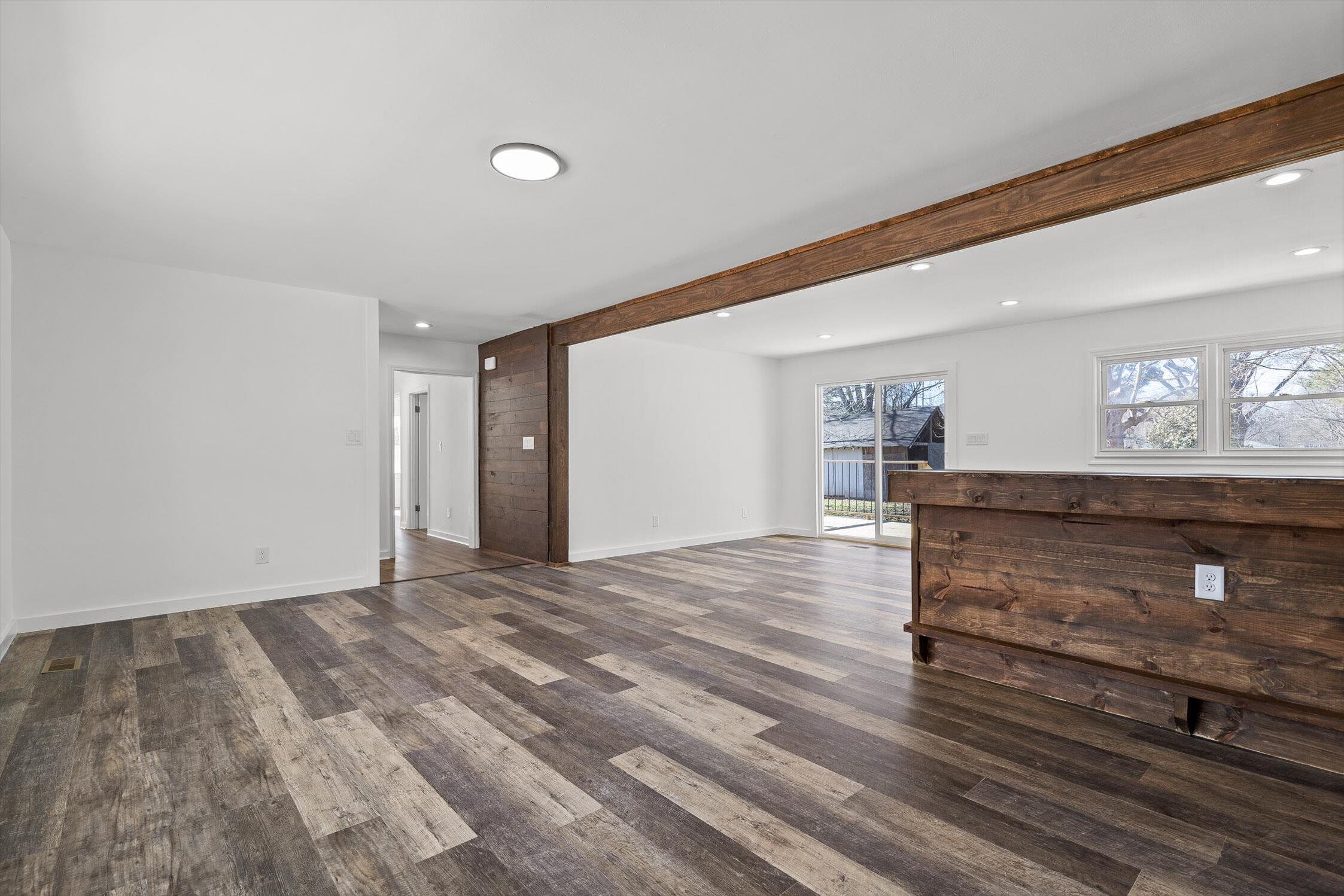 108 Avis Drive Dalton, GA 30721 - Photo 7 of 22 07-Avis-7