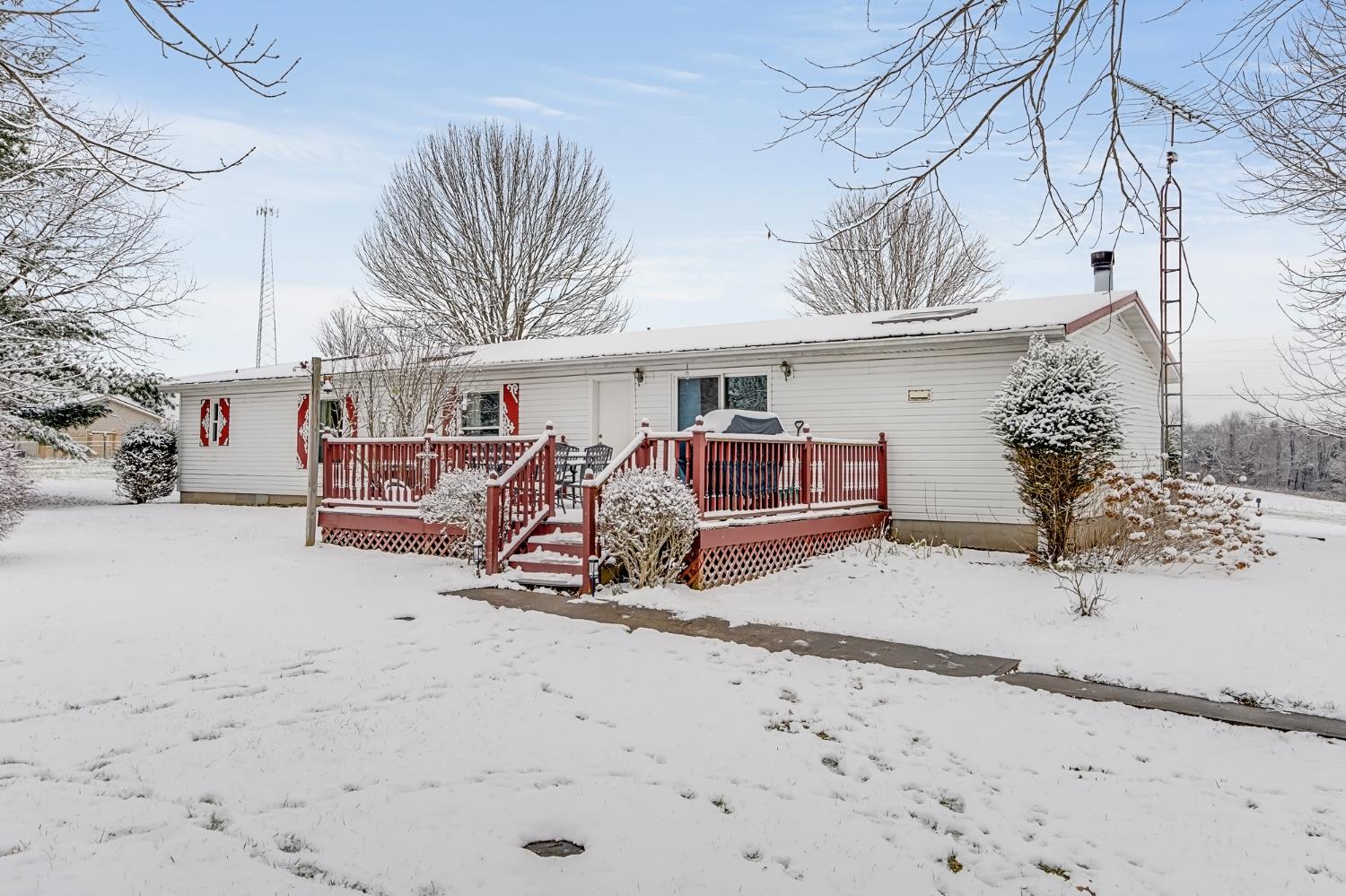 9170 Highway 56 Vevay, IN 47043 - Photo 10 of 36