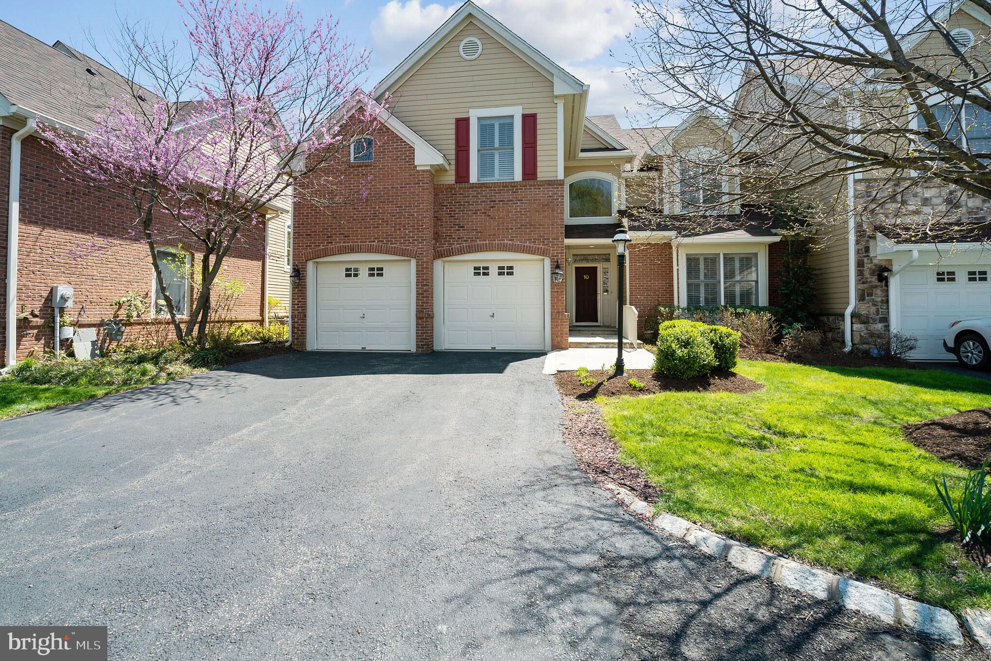10 Hedge Row Road Princeton, NJ 08540 - Photo 1 of 44