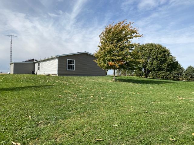 10302 East 3870 N Road Hoopeston, IL 60942 - Photo 2 of 17 Gallery Image 2