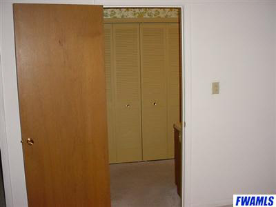5111 Old Mill Road Fort Wayne, IN 46807 - Photo 9 of 13