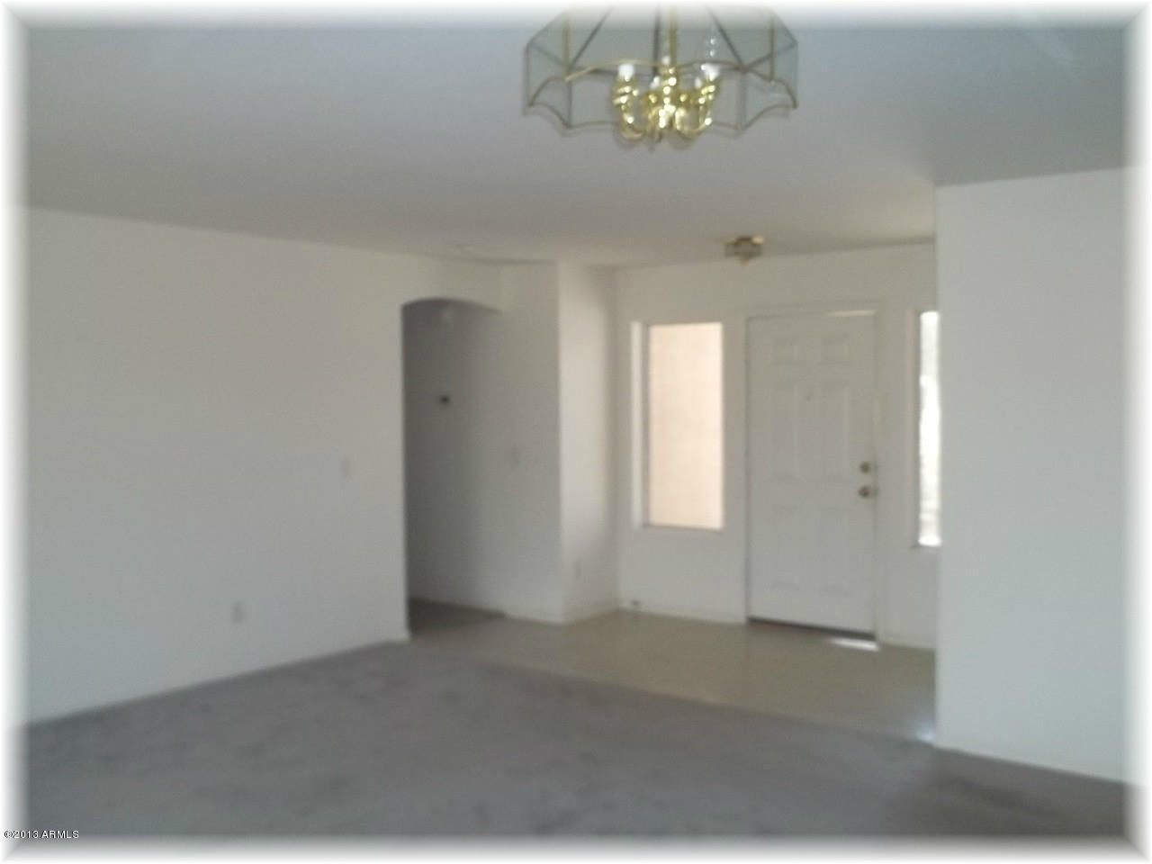1918 East Vineyard Road Phoenix, AZ 85042 - Photo 2 of 21 02 Entry