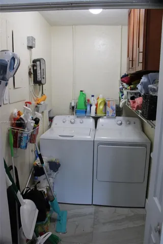 $585,000 | 6810 Douglas Street, Hollywood, FL 33024