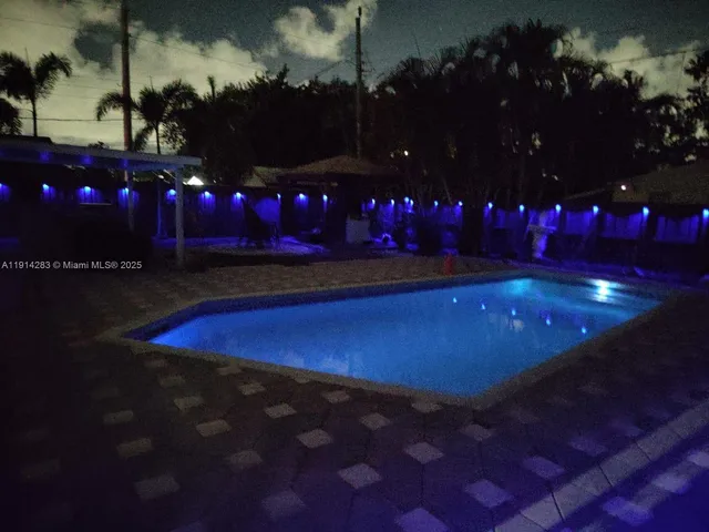 $585,000 | 6810 Douglas Street, Hollywood, FL 33024