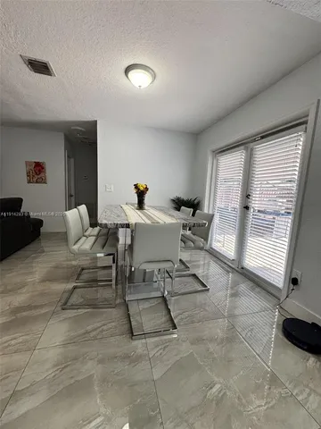 $585,000 | 6810 Douglas Street, Hollywood, FL 33024