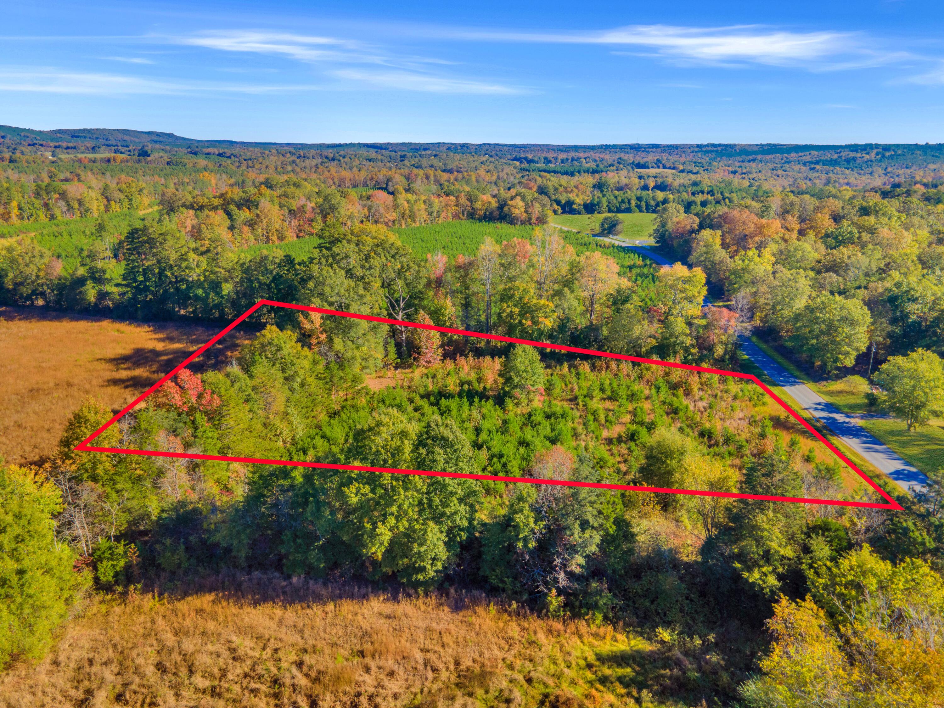 677 White Fall Road Gretna, VA 24557 - Photo 3 of 22 a view of a flower and an ocean view