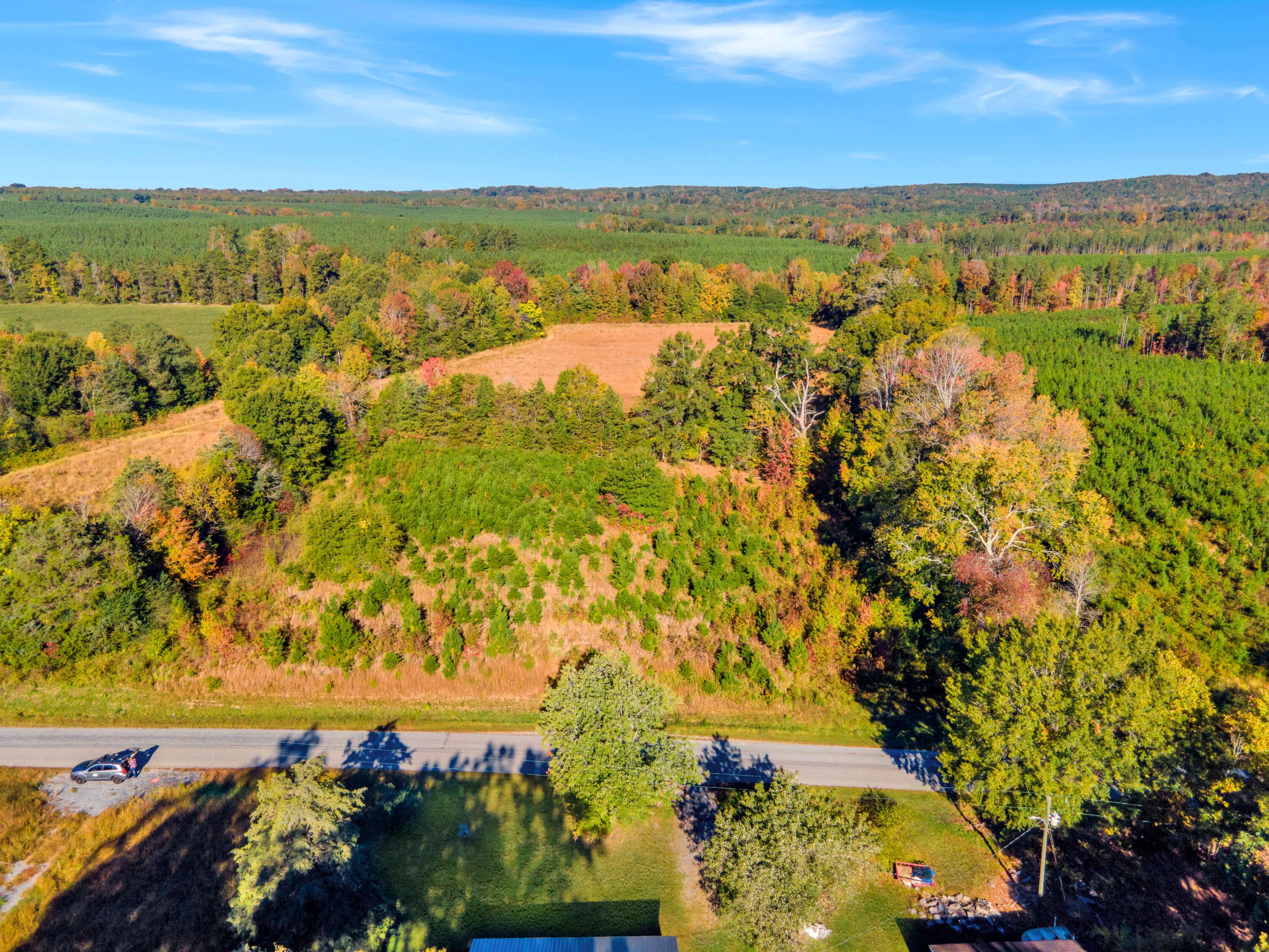 677 White Fall Road Gretna, VA 24557 - Photo 6 of 22 a view of an ocean