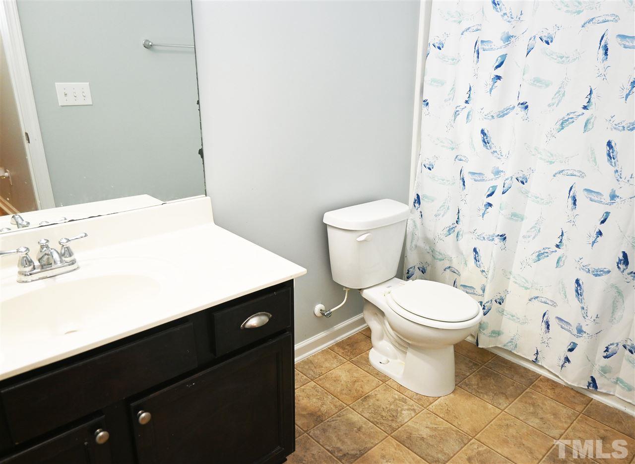 5318 Stowecroft Lane Raleigh, NC 27616 - Photo 11 of 28 Gallery Image 11