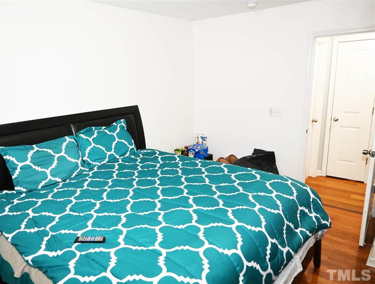 5318 Stowecroft Lane Raleigh, NC 27616 - Photo 10 of 28 Gallery Image 10