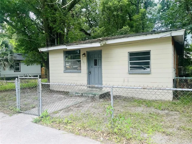 $850 | 2120 Pullman Avenue, Jacksonville, FL 32209
