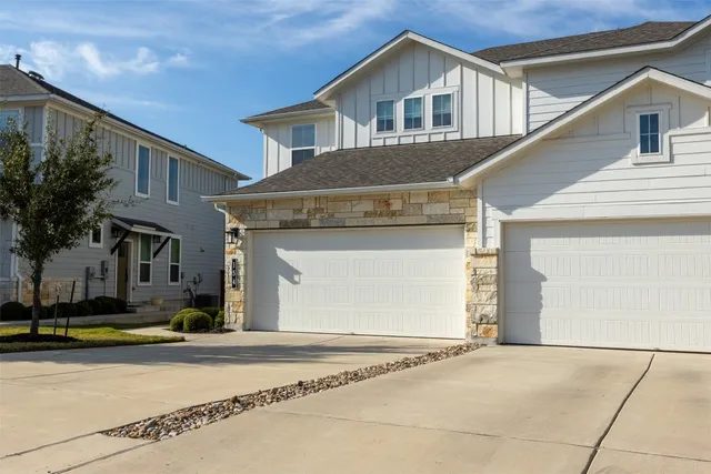 a house view with a outdoor space