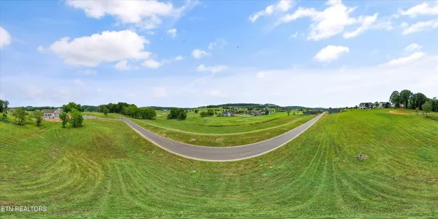 $1,050,000 | 2705 Chestnut Lane, Loudon, TN 37774