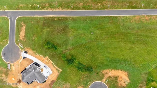 $1,050,000 | 2705 Chestnut Lane, Loudon, TN 37774