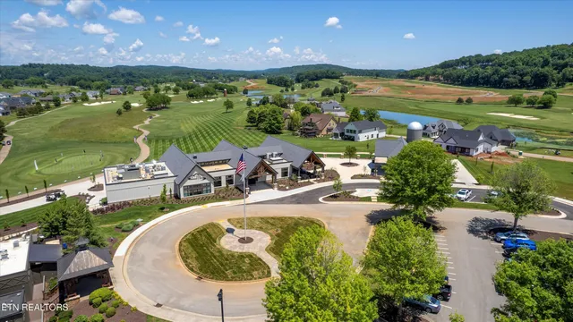 $1,050,000 | 2705 Chestnut Lane, Loudon, TN 37774