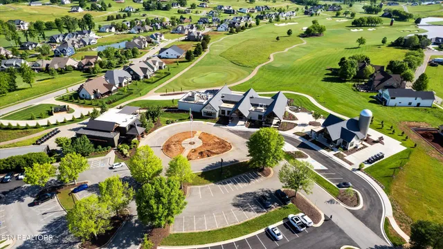 $1,050,000 | 2705 Chestnut Lane, Loudon, TN 37774