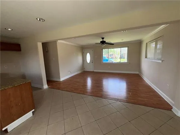 $1,600 | 2500 Campagna Drive, Chalmette, LA 70043