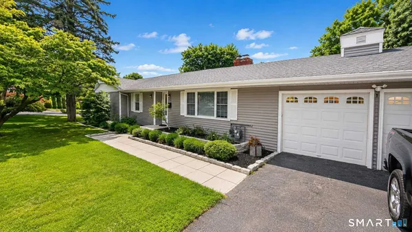 $499,900 | 150 Old Town Drive, Stratford, CT 06614