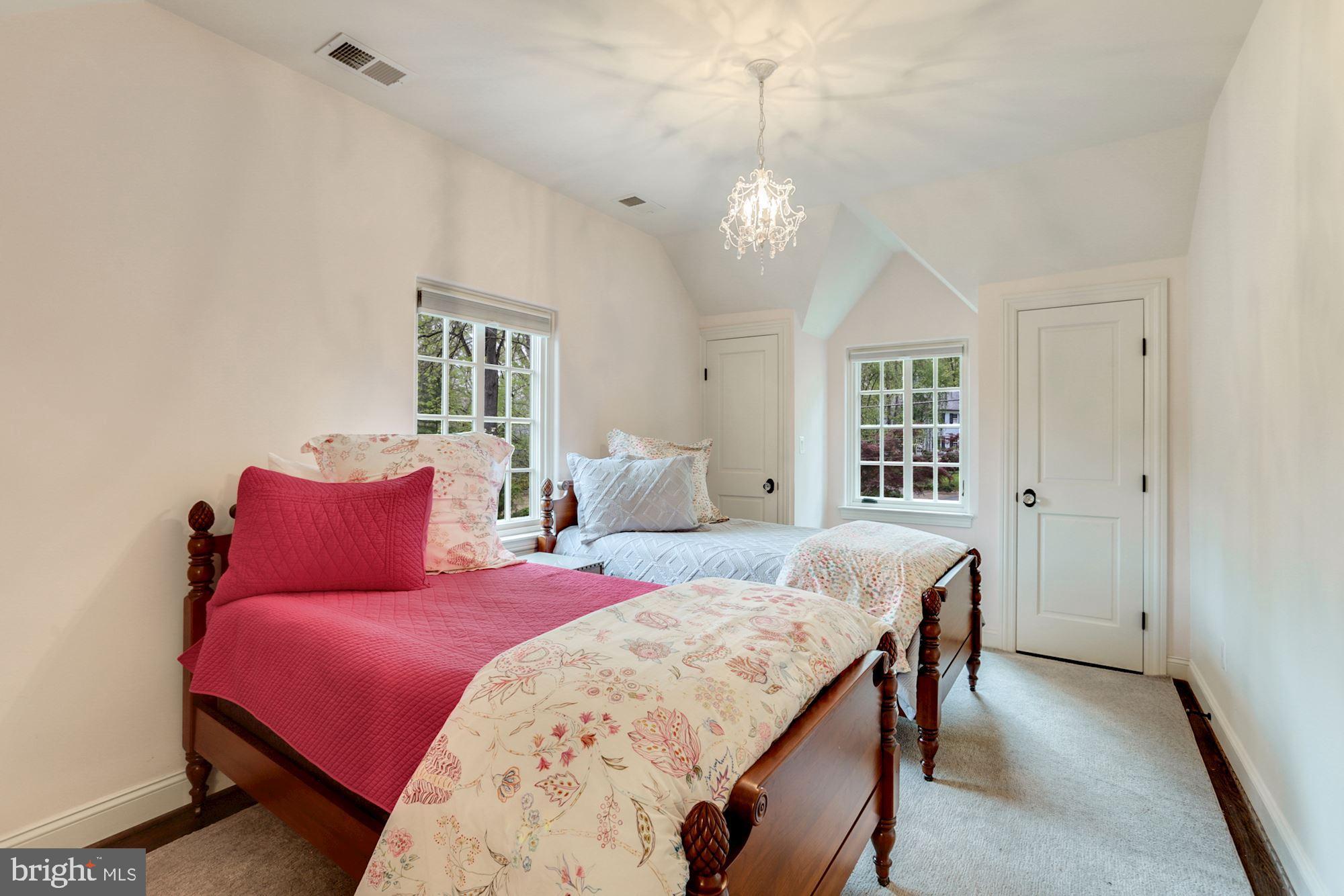 7828 Hampden Lane Bethesda, MD 20814 - Photo 26 of 47 2nd Bedroom En Suite