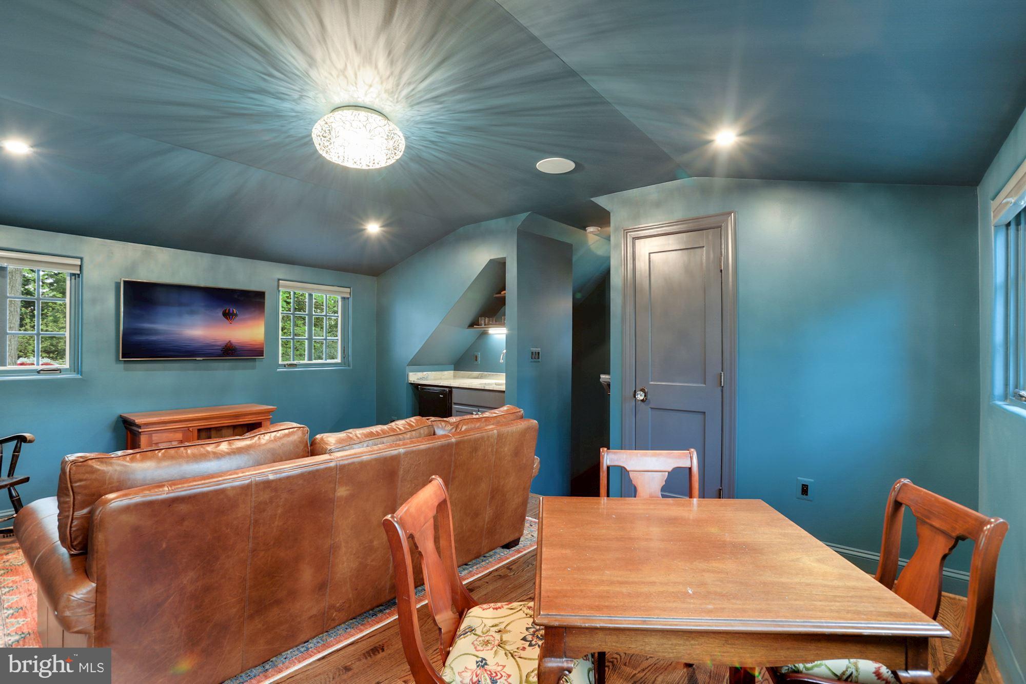 7828 Hampden Lane Bethesda, MD 20814 - Photo 44 of 47 In-Law Suite