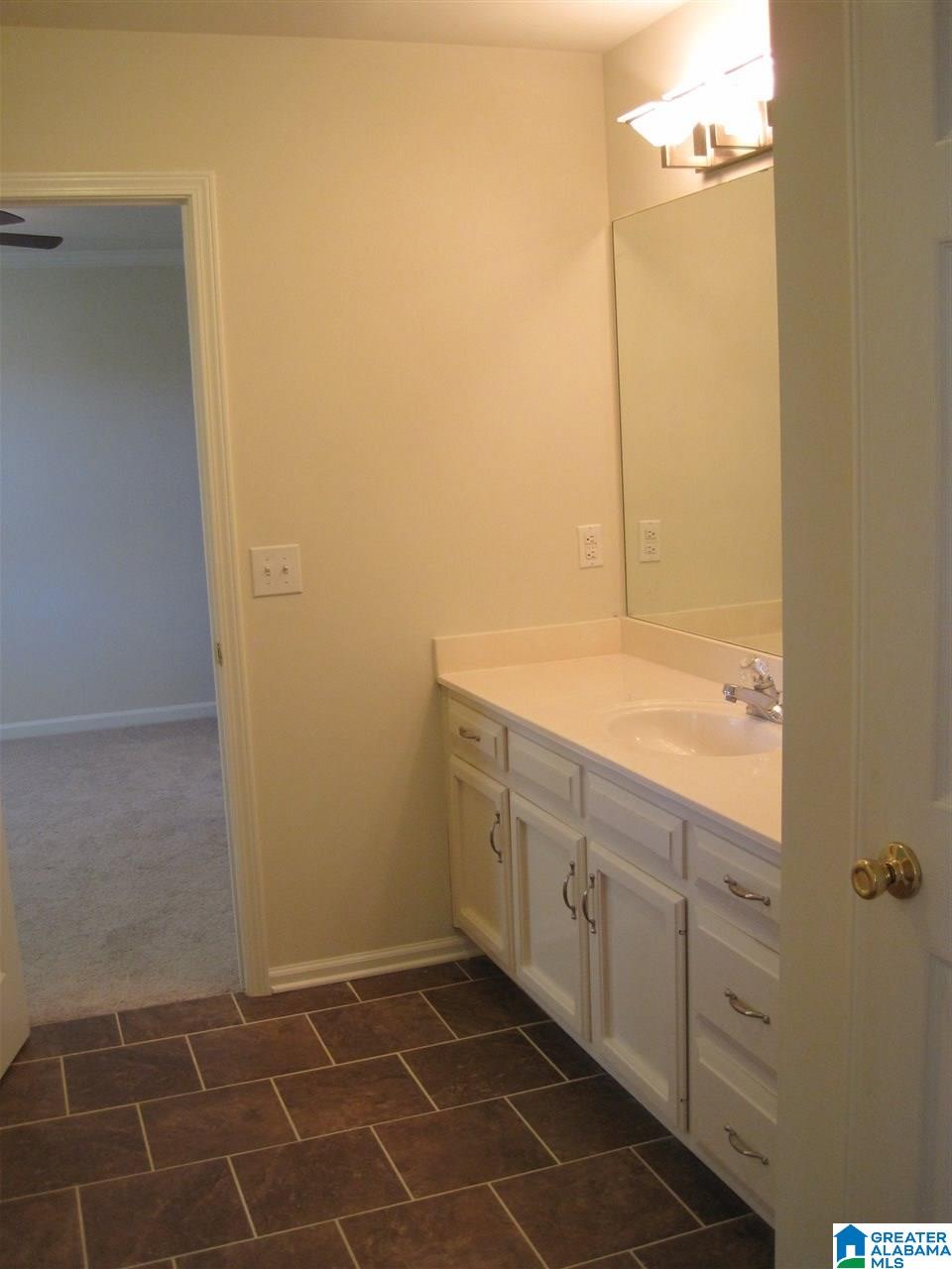 145 Ashford Lane Alabaster, AL 35007 - Photo 42 of 48