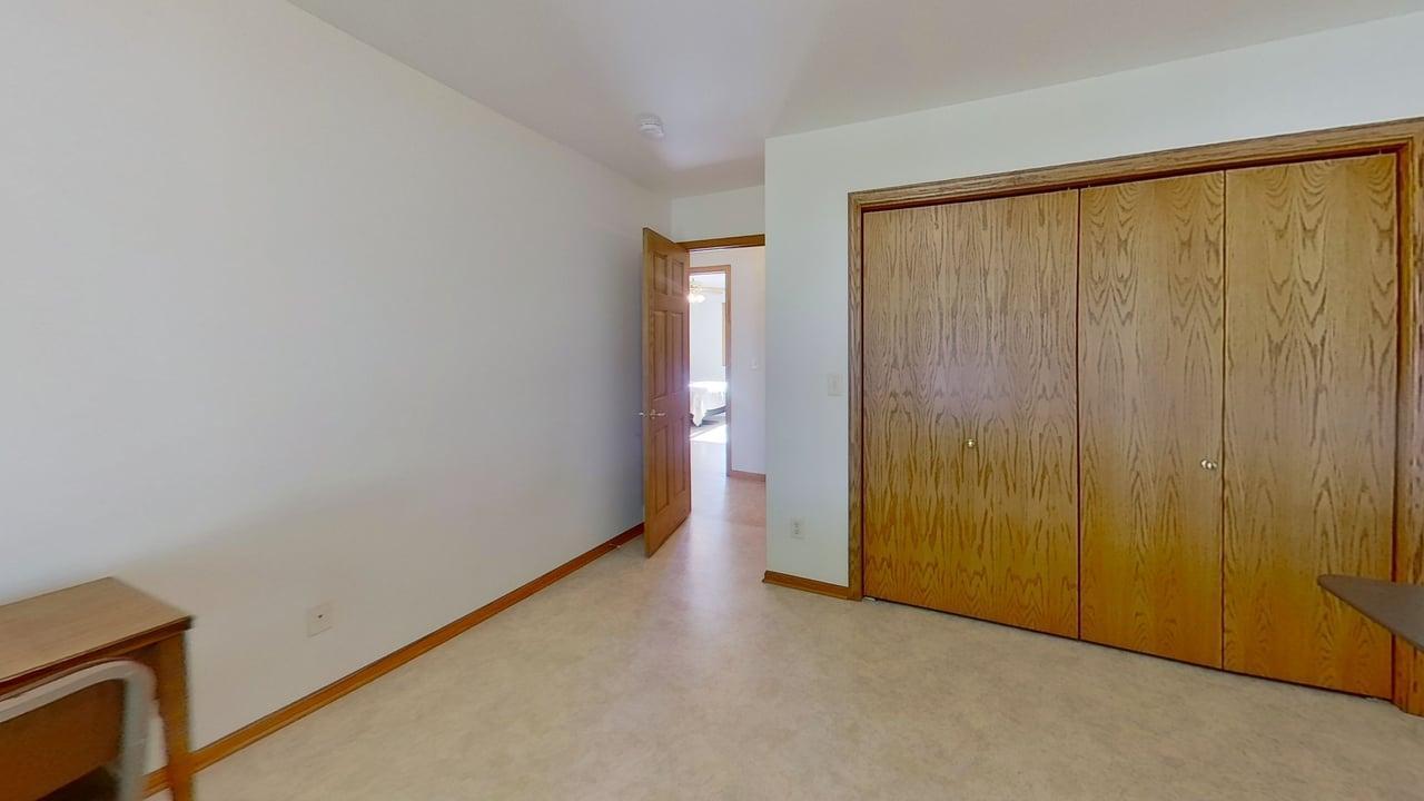401 South Bruce Street Marshall, MN 56258 - Photo 24 of 45