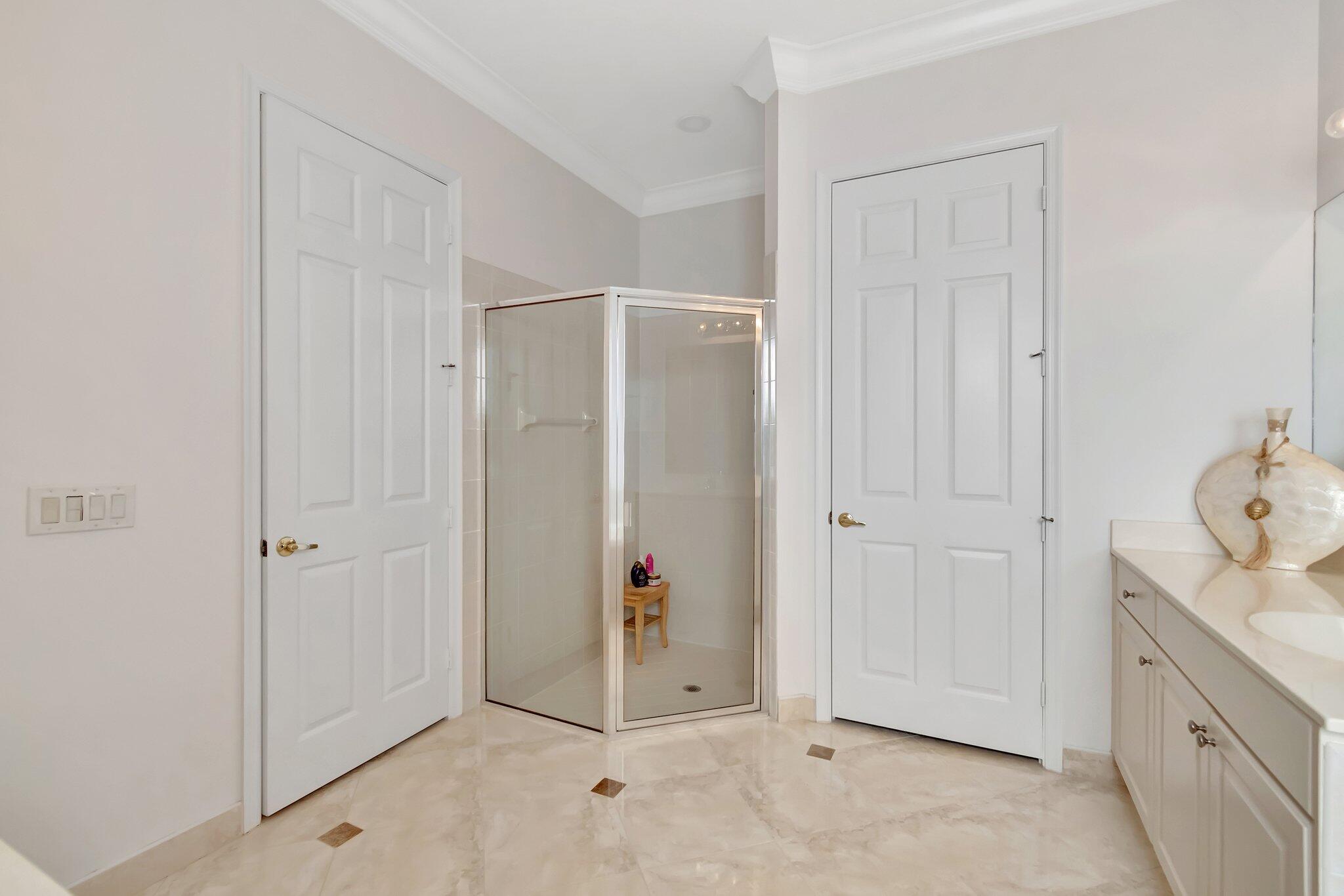 8239 Marsala Way Boynton Beach, FL 33472 - Photo 23 of 68 Primary Bathroom