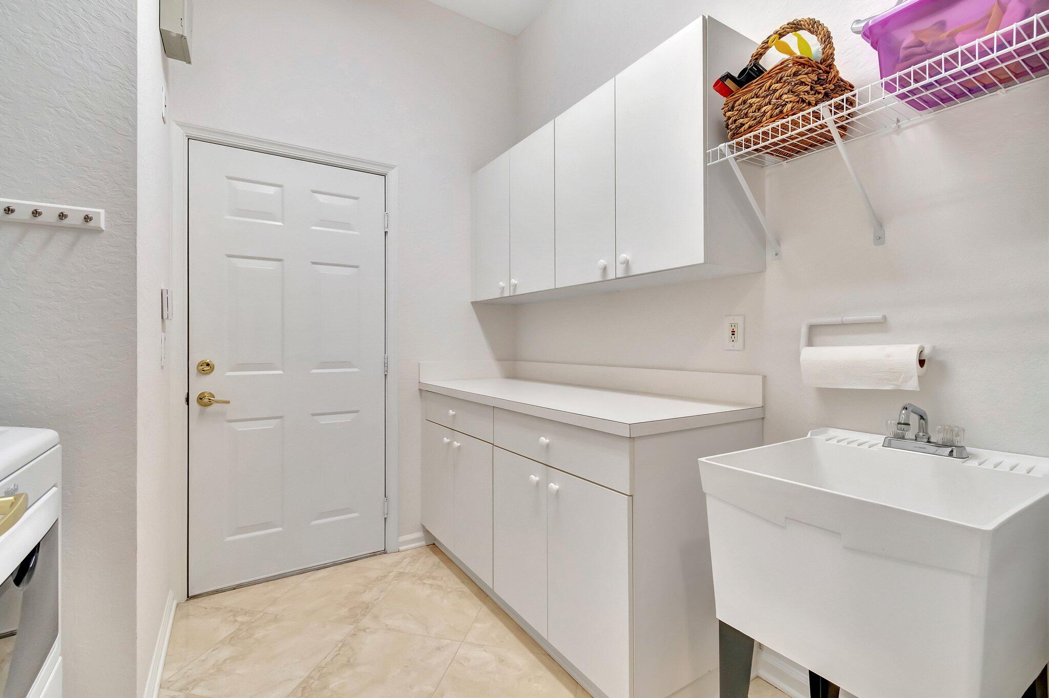 8239 Marsala Way Boynton Beach, FL 33472 - Photo 36 of 68 Laundry Room