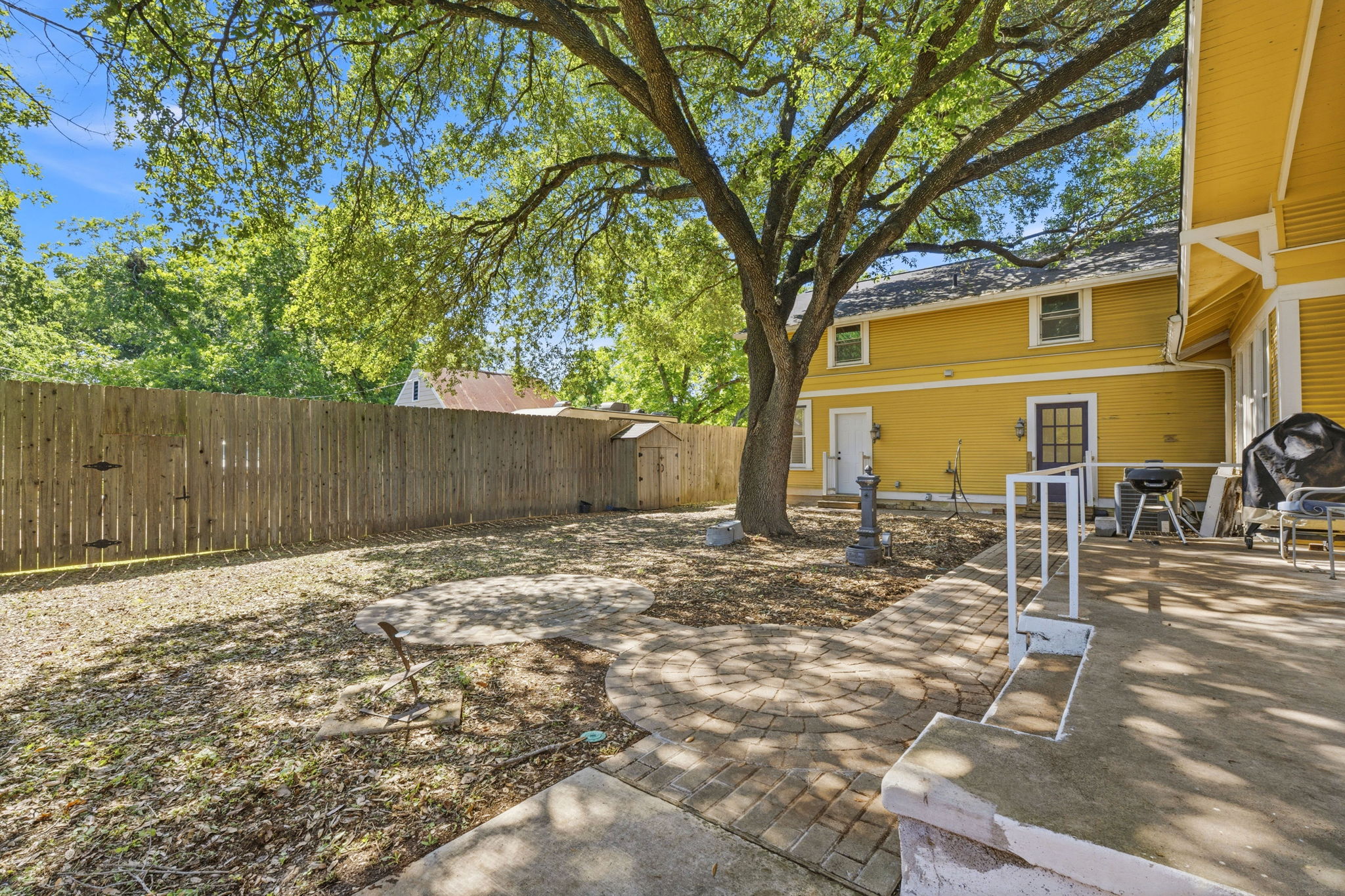 1232 Spruce Lockhart, TX 78644 - Photo 36 of 39