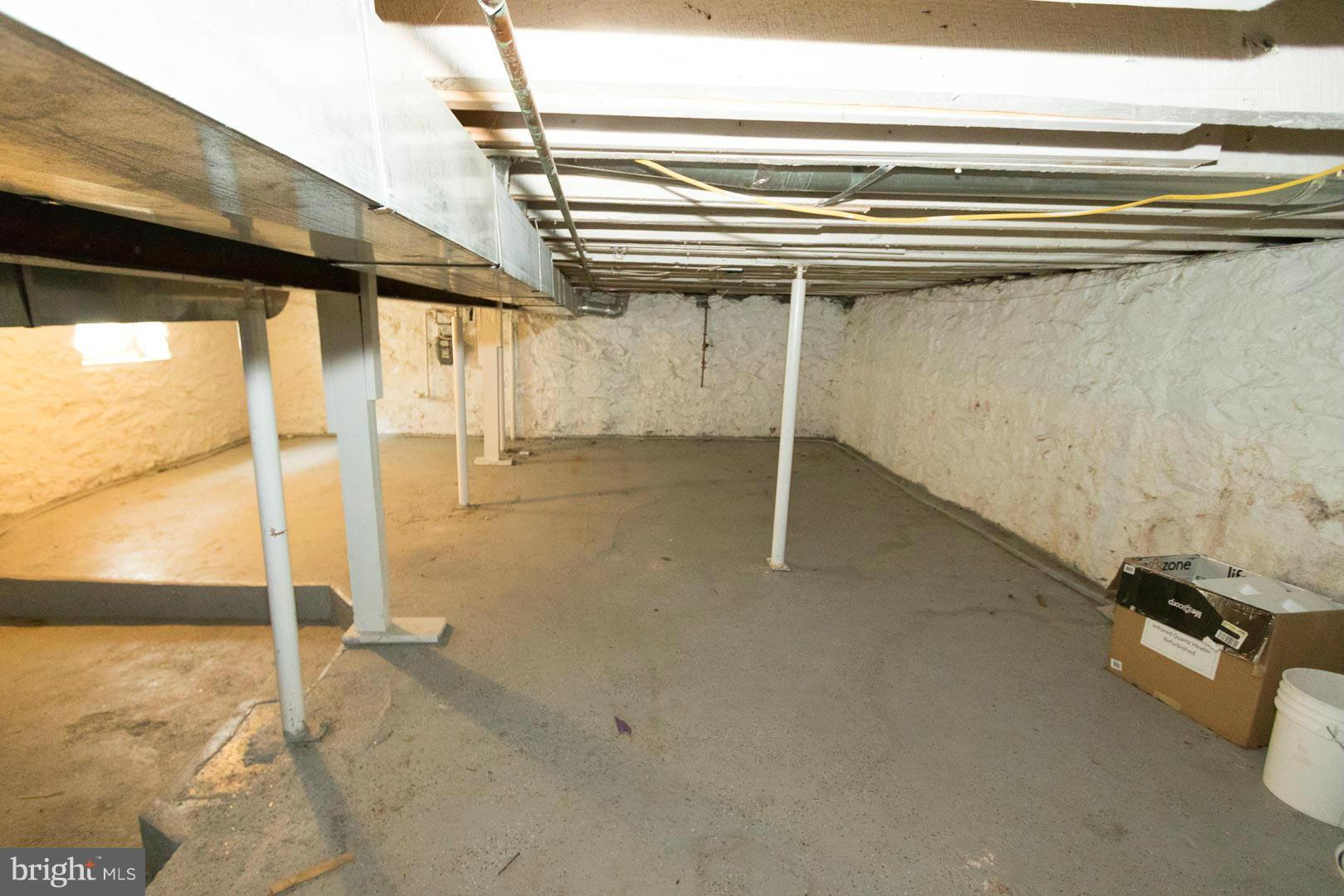 3607 Windsor Mill Road Baltimore, MD 21216 - Photo 19 of 25 a view of an empty room