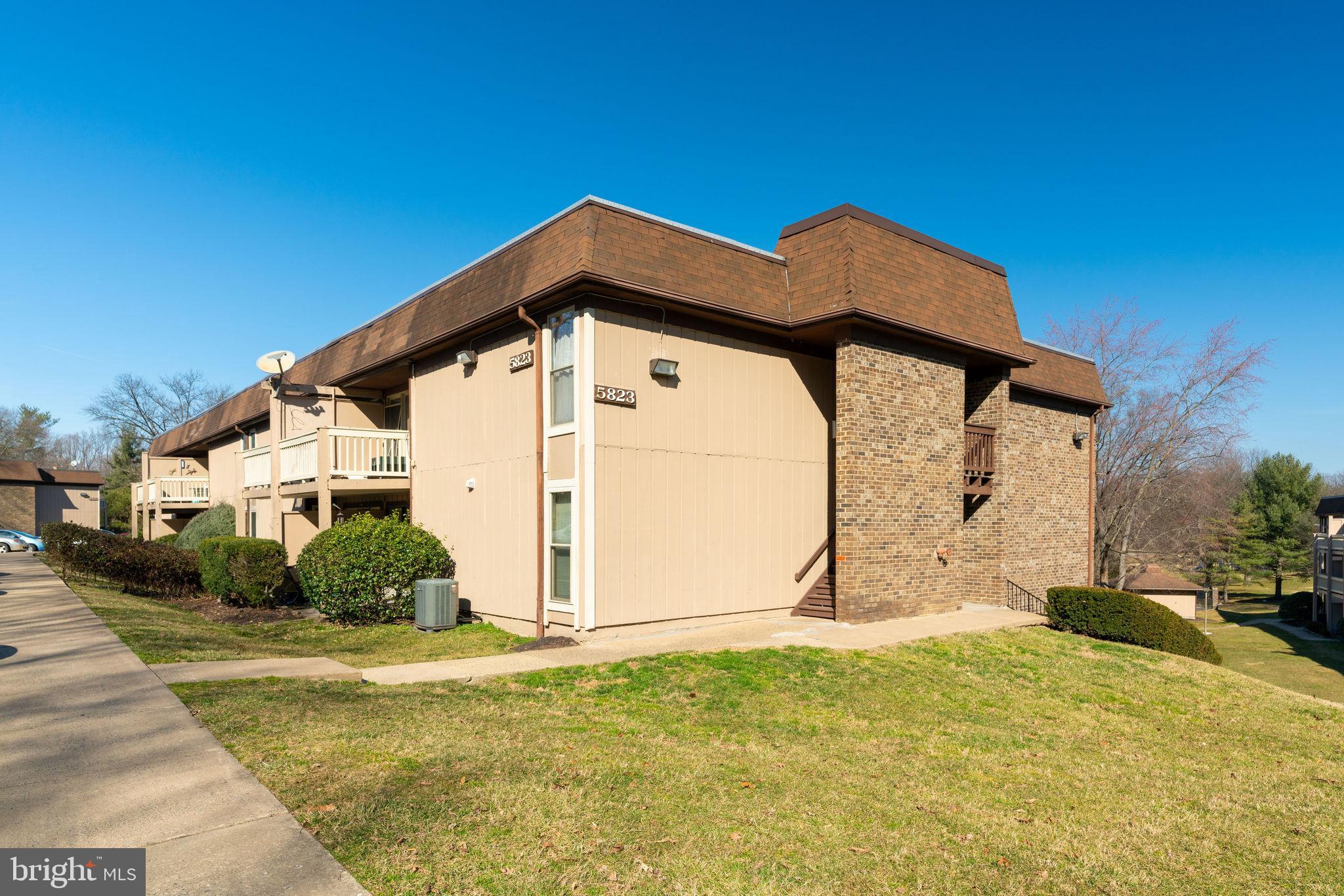Welcome to 5823 Royal Ridge Drive!