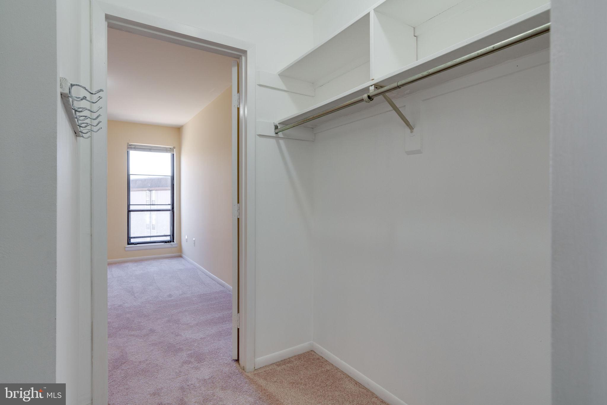 5823 Royal Ridge Drive, Unit P Springfield, VA 22152 - Photo 25 of 48
