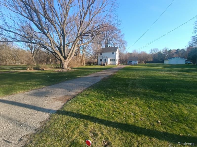 3310 East Pierson Road Flint, MI 48506 - Photo 3 of 14