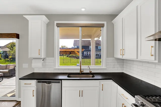 $574,999 | 7877 Villa Circle, Avon, IN 46123