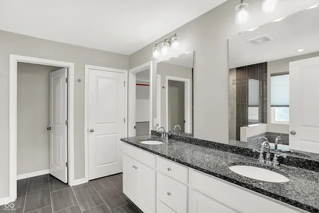 $574,999 | 7877 Villa Circle, Avon, IN 46123