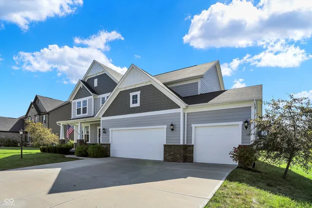 $574,999 | 7877 Villa Circle, Avon, IN 46123