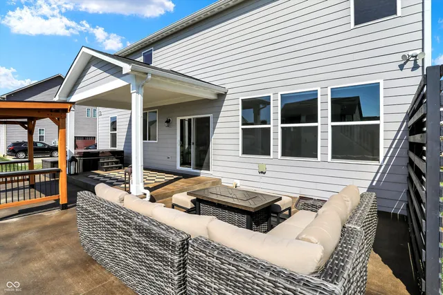 $574,999 | 7877 Villa Circle, Avon, IN 46123