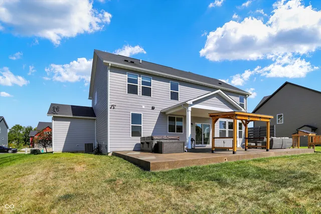 $574,999 | 7877 Villa Circle, Avon, IN 46123