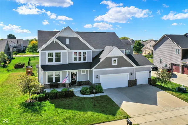 $574,999 | 7877 Villa Circle, Avon, IN 46123