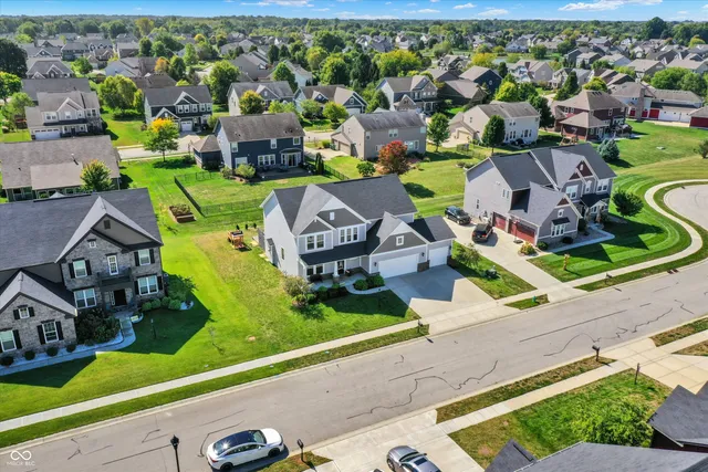 $574,999 | 7877 Villa Circle, Avon, IN 46123