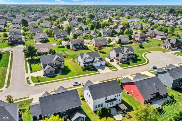 $574,999 | 7877 Villa Circle, Avon, IN 46123