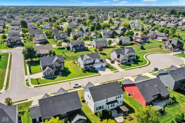 $574,999 | 7877 Villa Circle, Avon, IN 46123