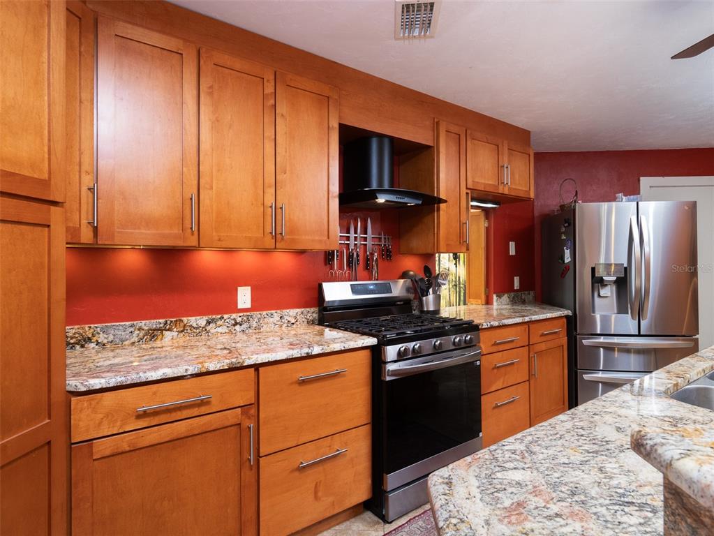 222 Southwest 27th Street Gainesville, FL 32607 - Photo 12 of 51 Gallery Image 12